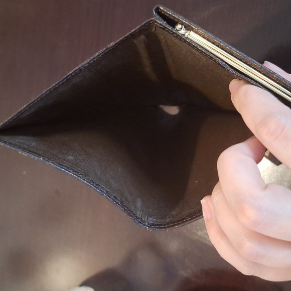 Vintage Burberrys Nova Check Kiss Lock bifold Wallet - Picture 6 of 6